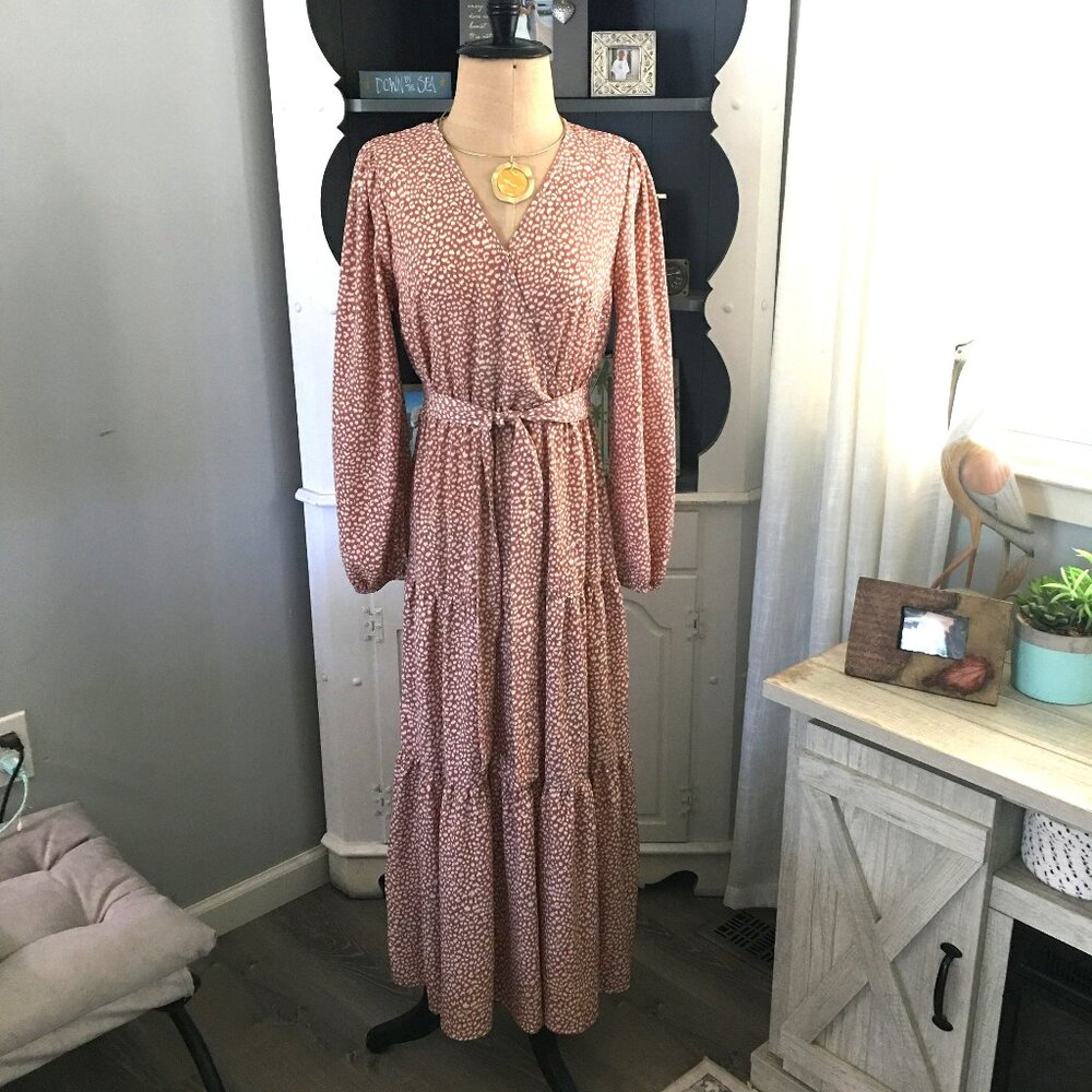 Women's Maxi‎ Dress Size S Long Sleeve V Neck Tiered Floral Dress